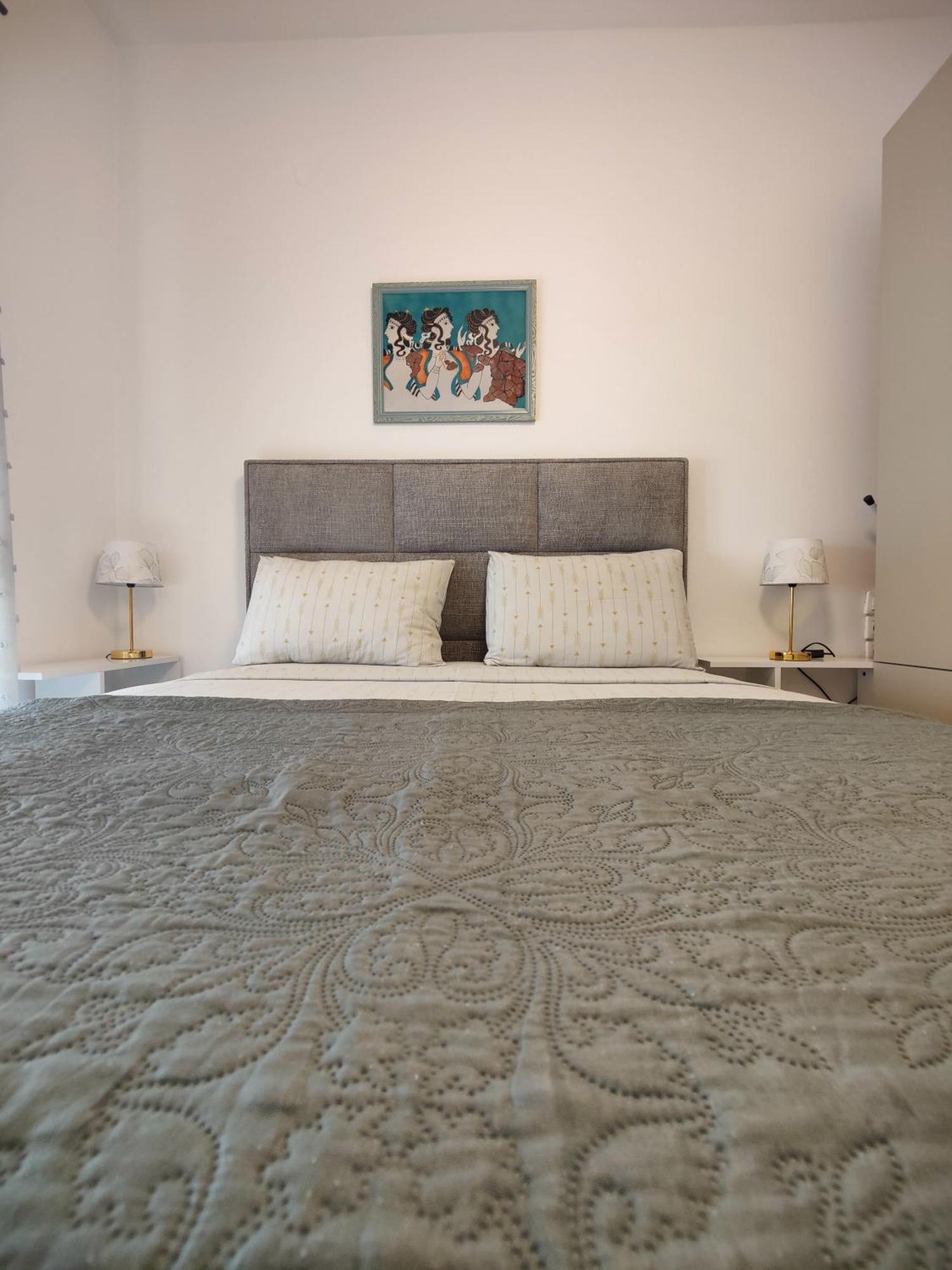 Xperience Central Apartments Ираклион Экстерьер фото